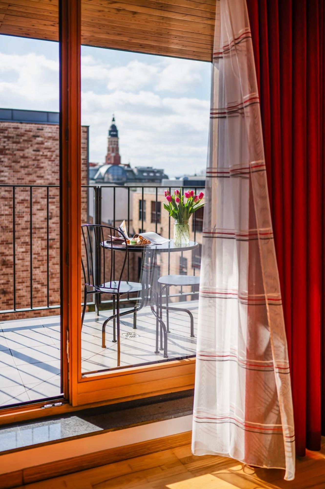 شقة Neapol Parking Gratis Moxy Te&Am Cracow كراكوفيا المظهر الخارجي الصورة