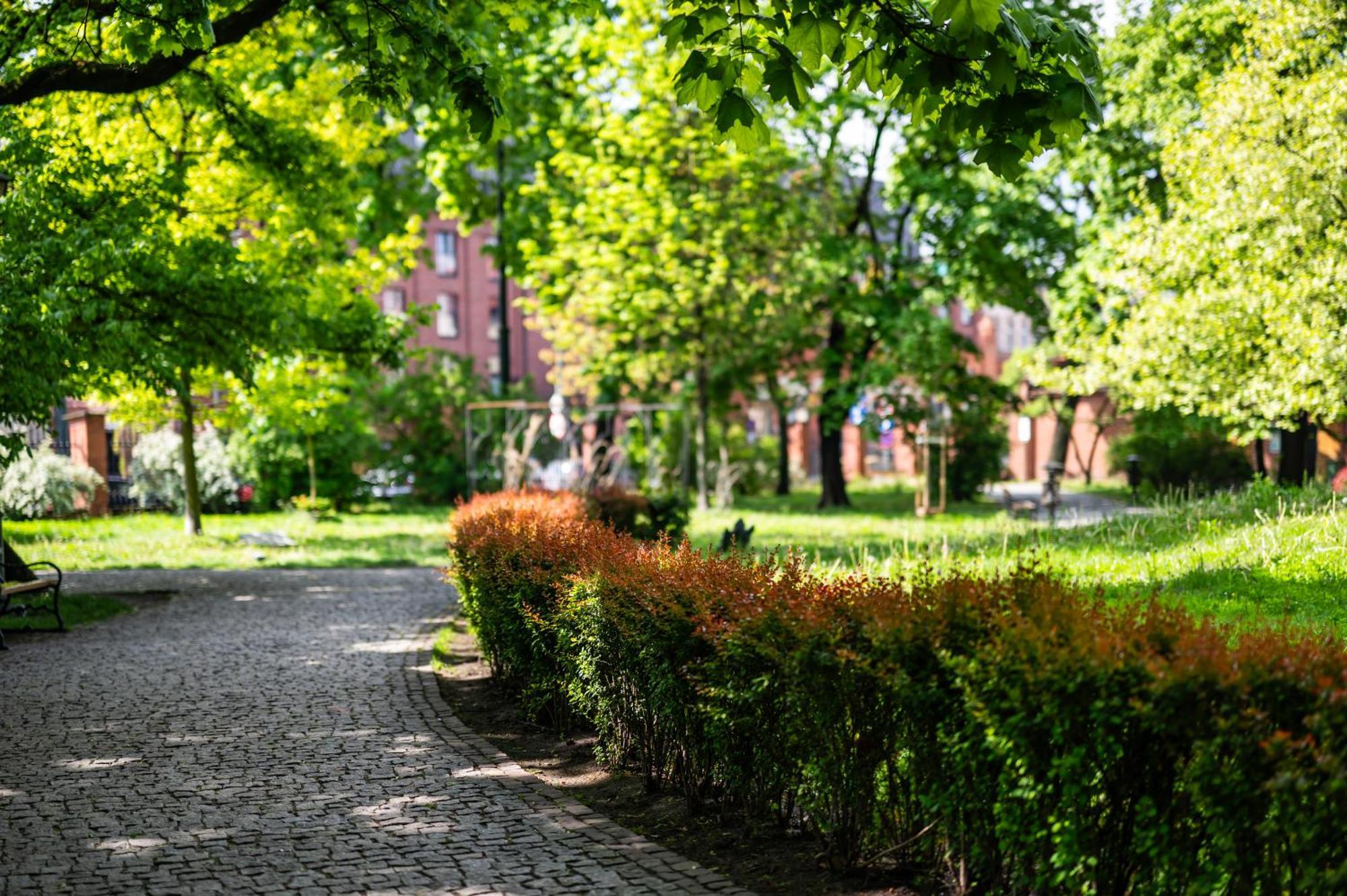 شقة Neapol Parking Gratis Moxy Te&Am Cracow كراكوفيا المظهر الخارجي الصورة